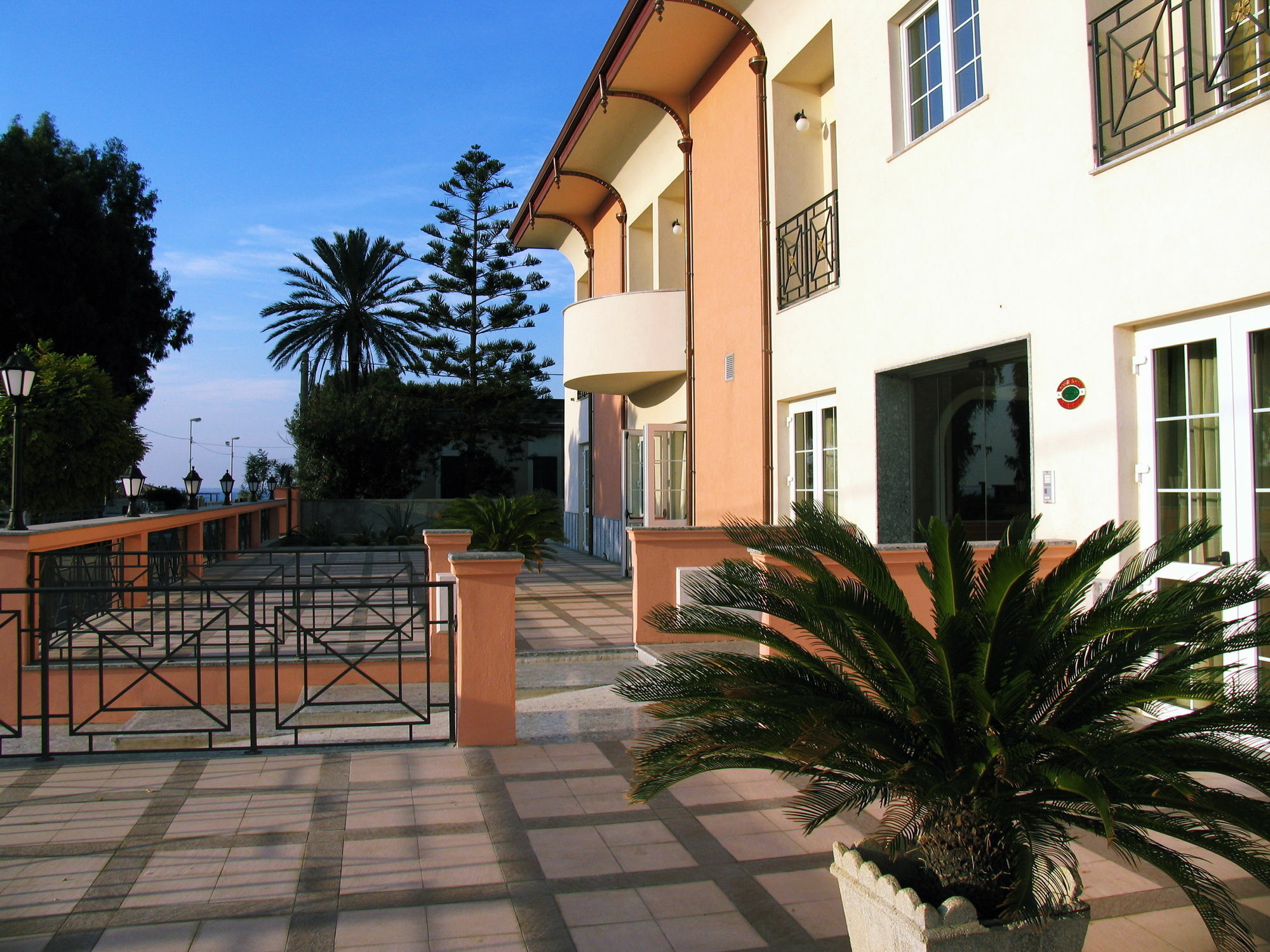 Regent Beach Hotel & Apartments Reggio di Calabria Exteriér fotografie